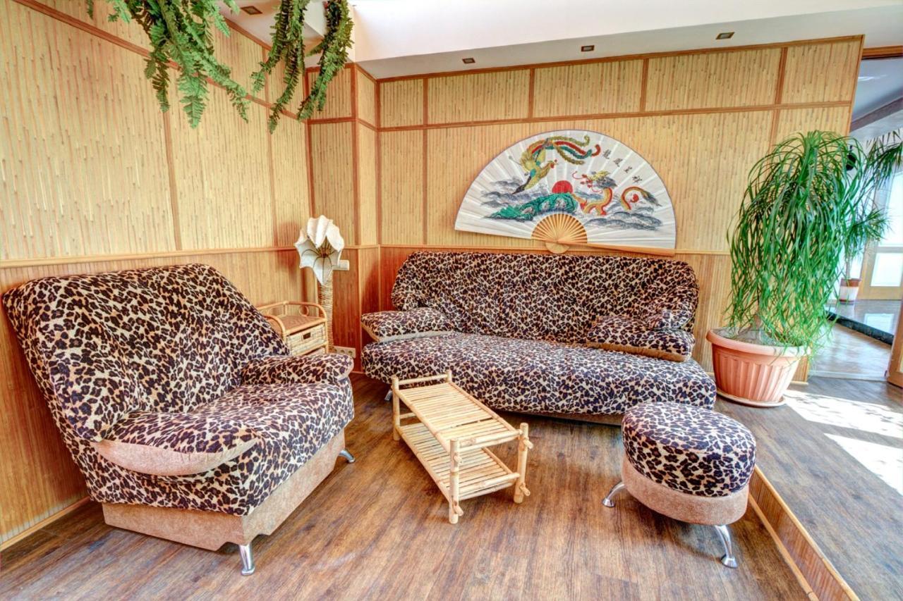 Jungle - Дом-Сказка У Моря Odessa Extérieur photo