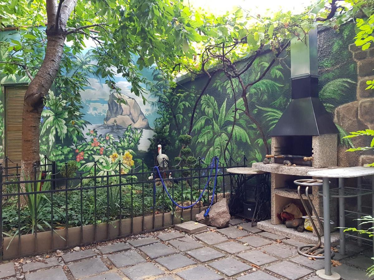 Jungle - Дом-Сказка У Моря Odessa Extérieur photo